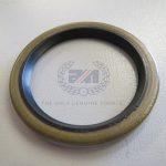 04.0132 OIL SEAL - SLEEVE GEAR BEARING