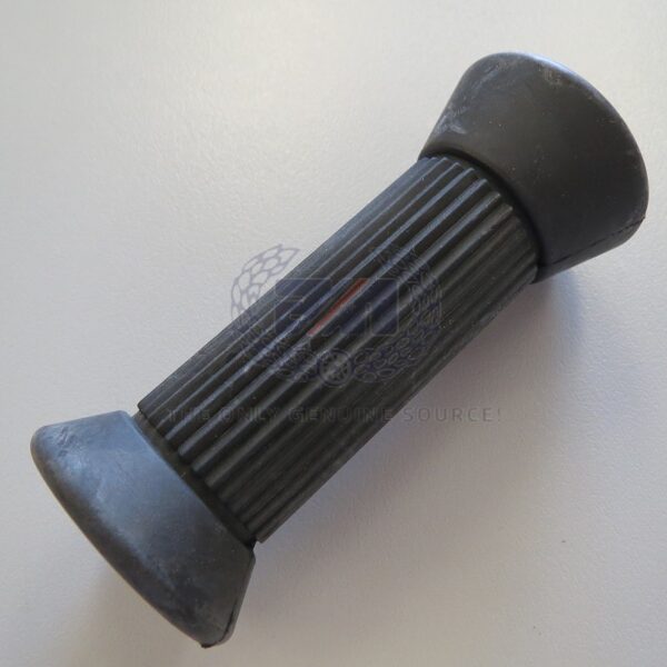 04.2569 PILLION FOOTREST RUBBERS PAIR