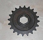 FRONT SPROCKET A50, A65 (1962 ON) 20 TEETH -WW92644